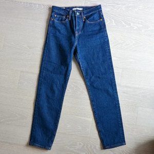 Levi's Wedgie Jeans size 25